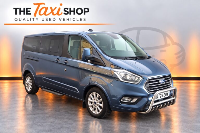 FORD TOURNEO CUSTOM TITANIUM