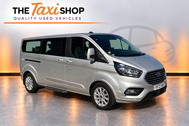 FORD TOURNEO CUSTOM TITANIUM