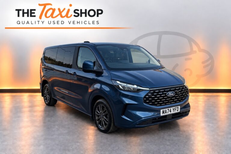 FORD TOURNEO CUSTOM TITANIUM