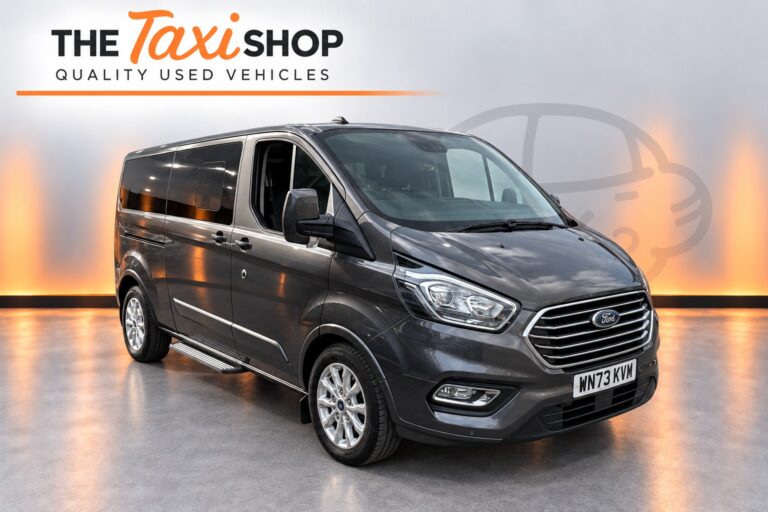 FORD TOURNEO CUSTOM TITANIUM